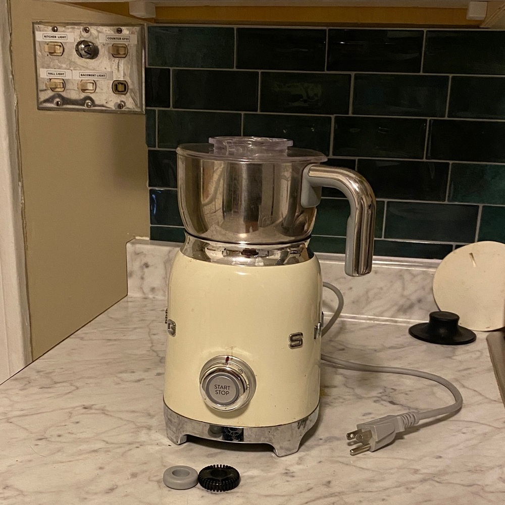 Smeg Milk Frother cream used